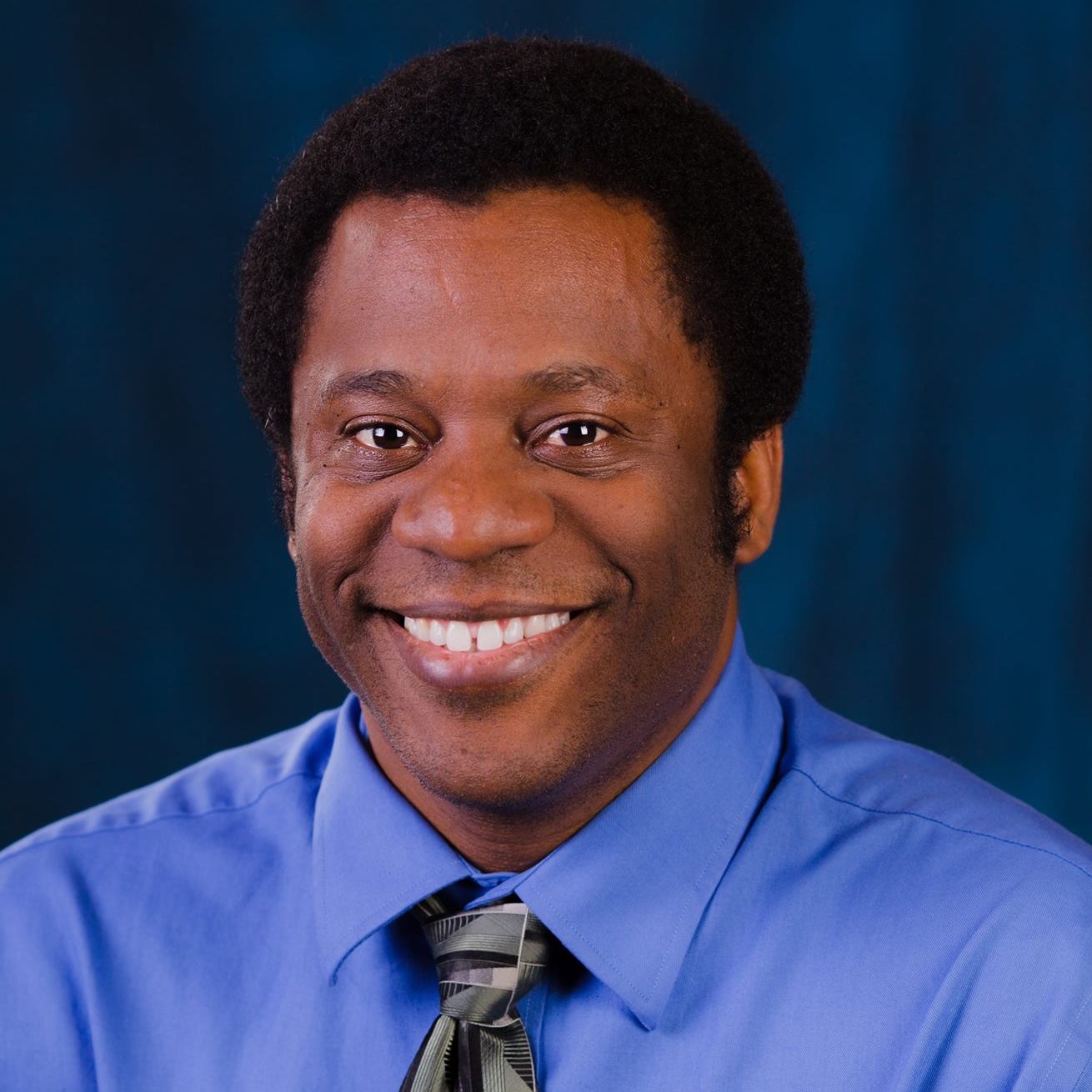 Bakari Holmes