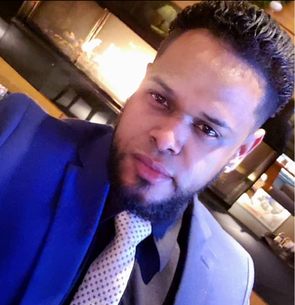 Steven J Santana