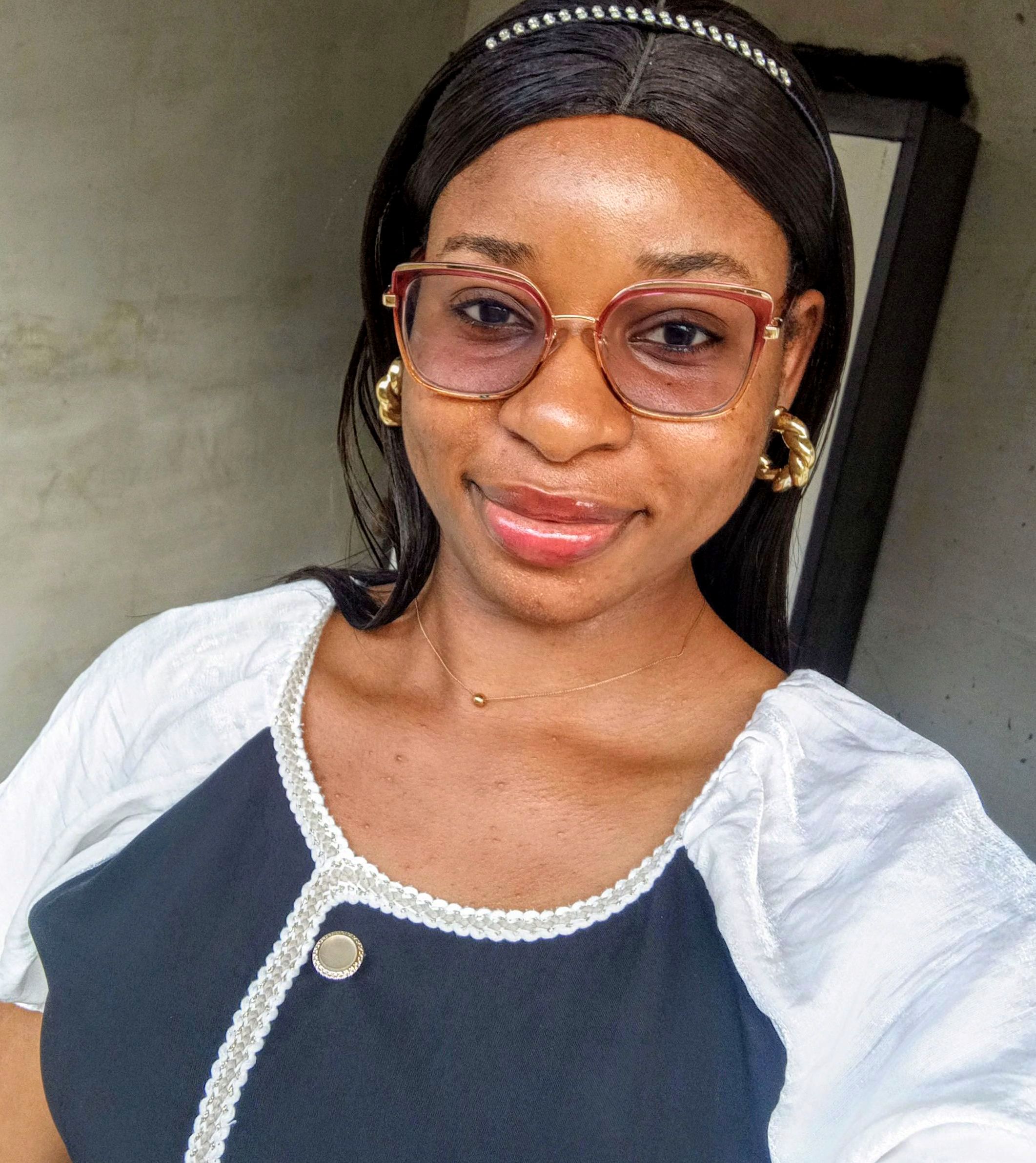 Angela Akpe