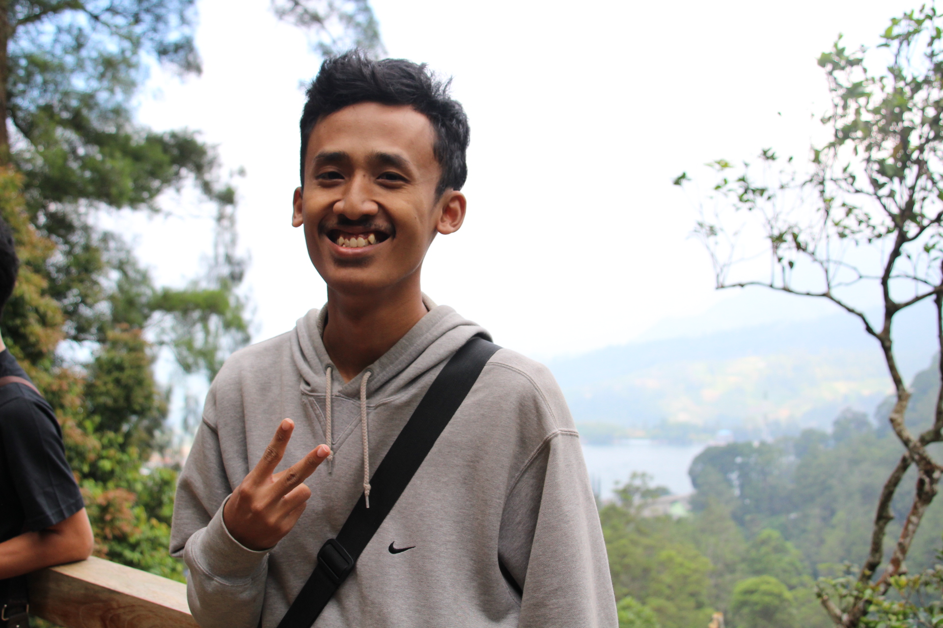 Arnold May Cahya Muharam