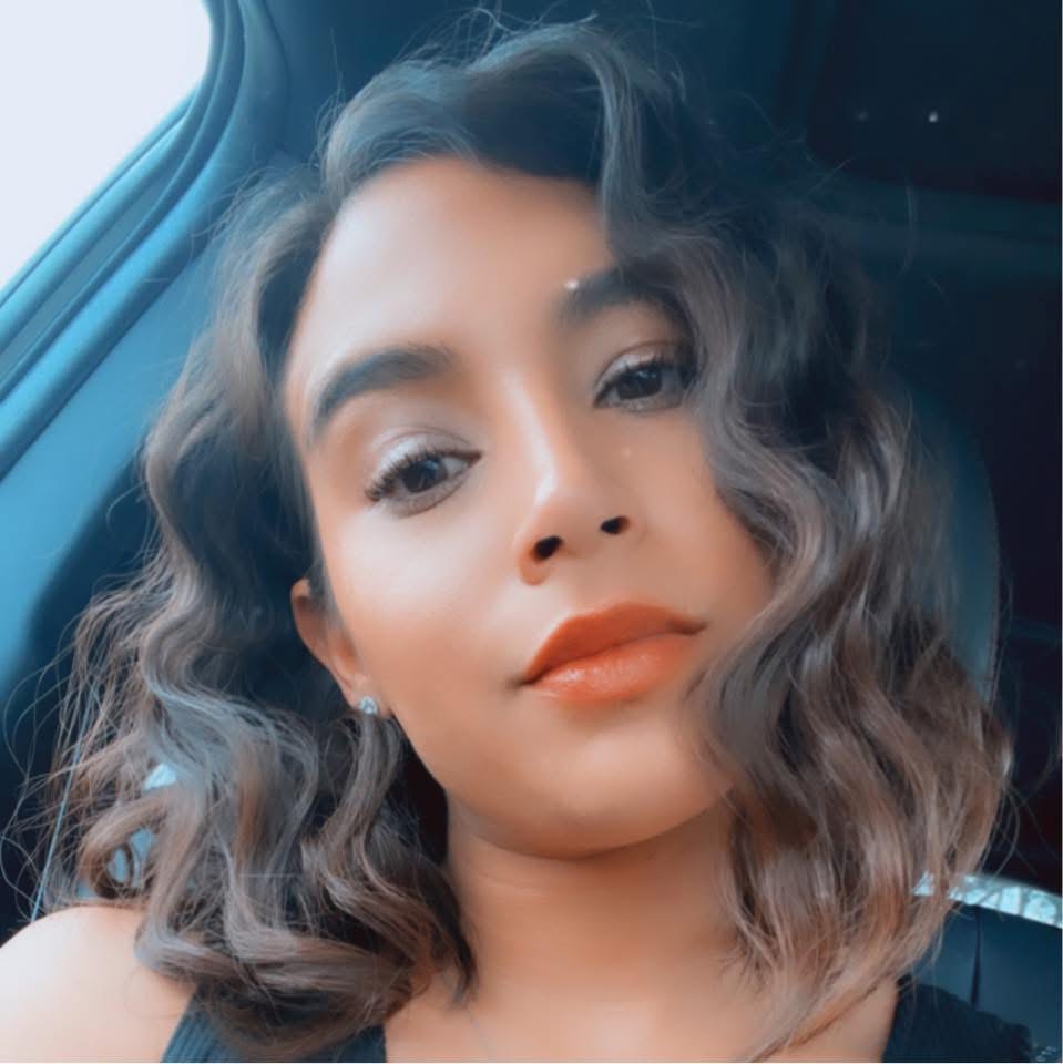 Nicole Flores