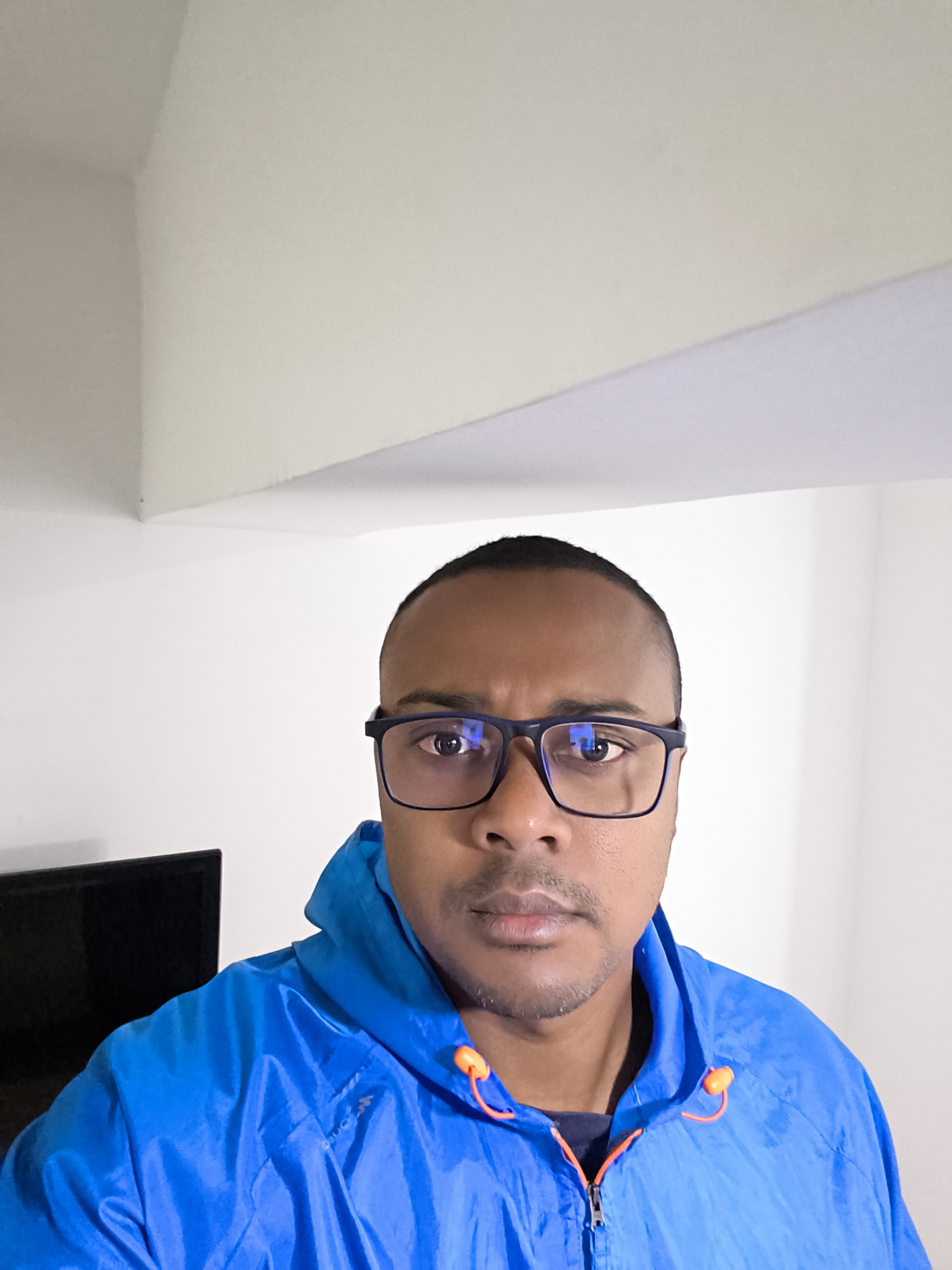 Elbert M'KIZY