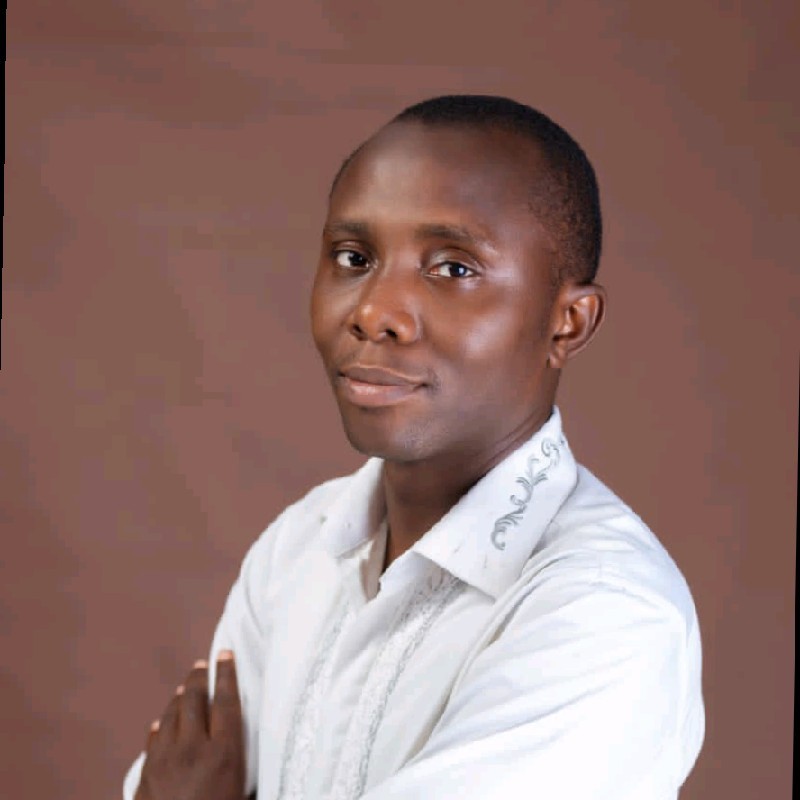 Oluwatobi Ezra Oyewole