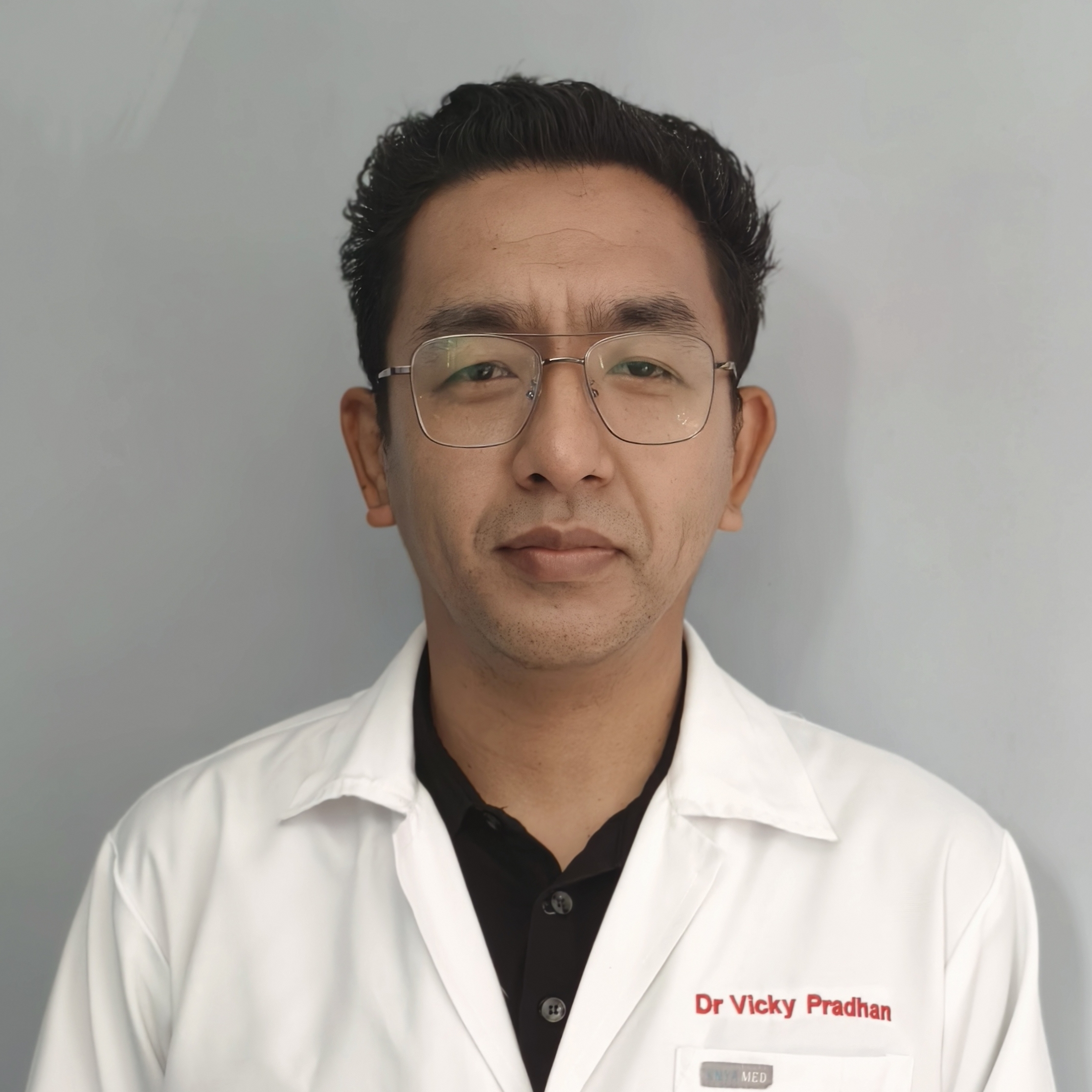 Dr Vicky Pradhan