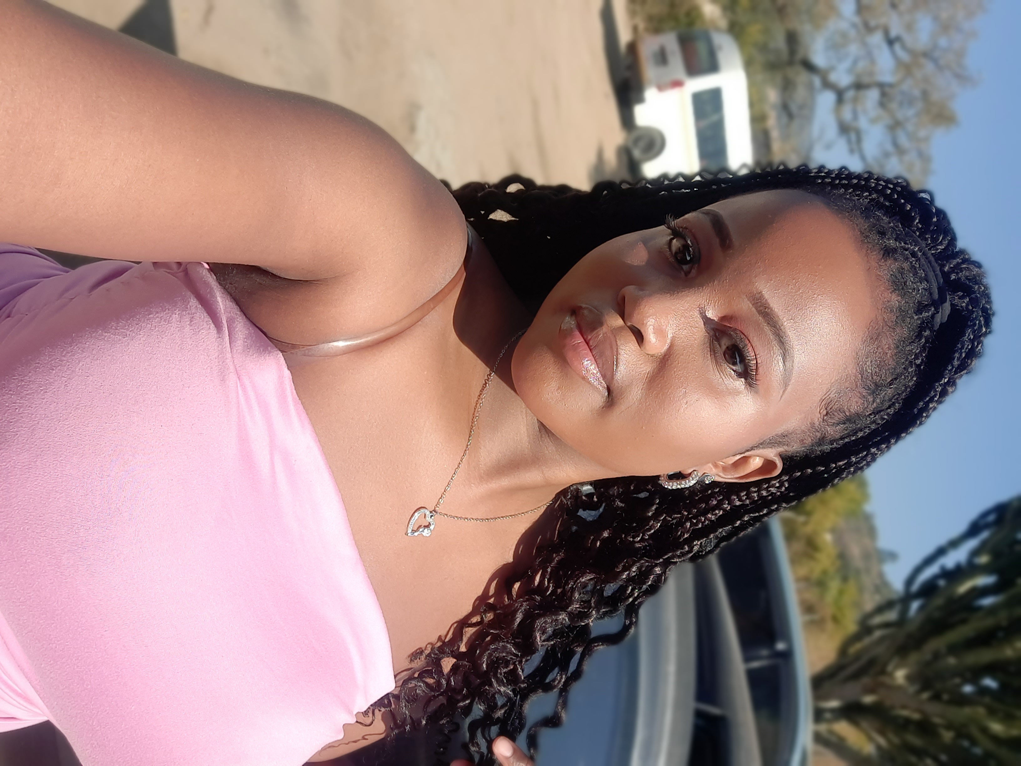 Kholizwi Dlamini