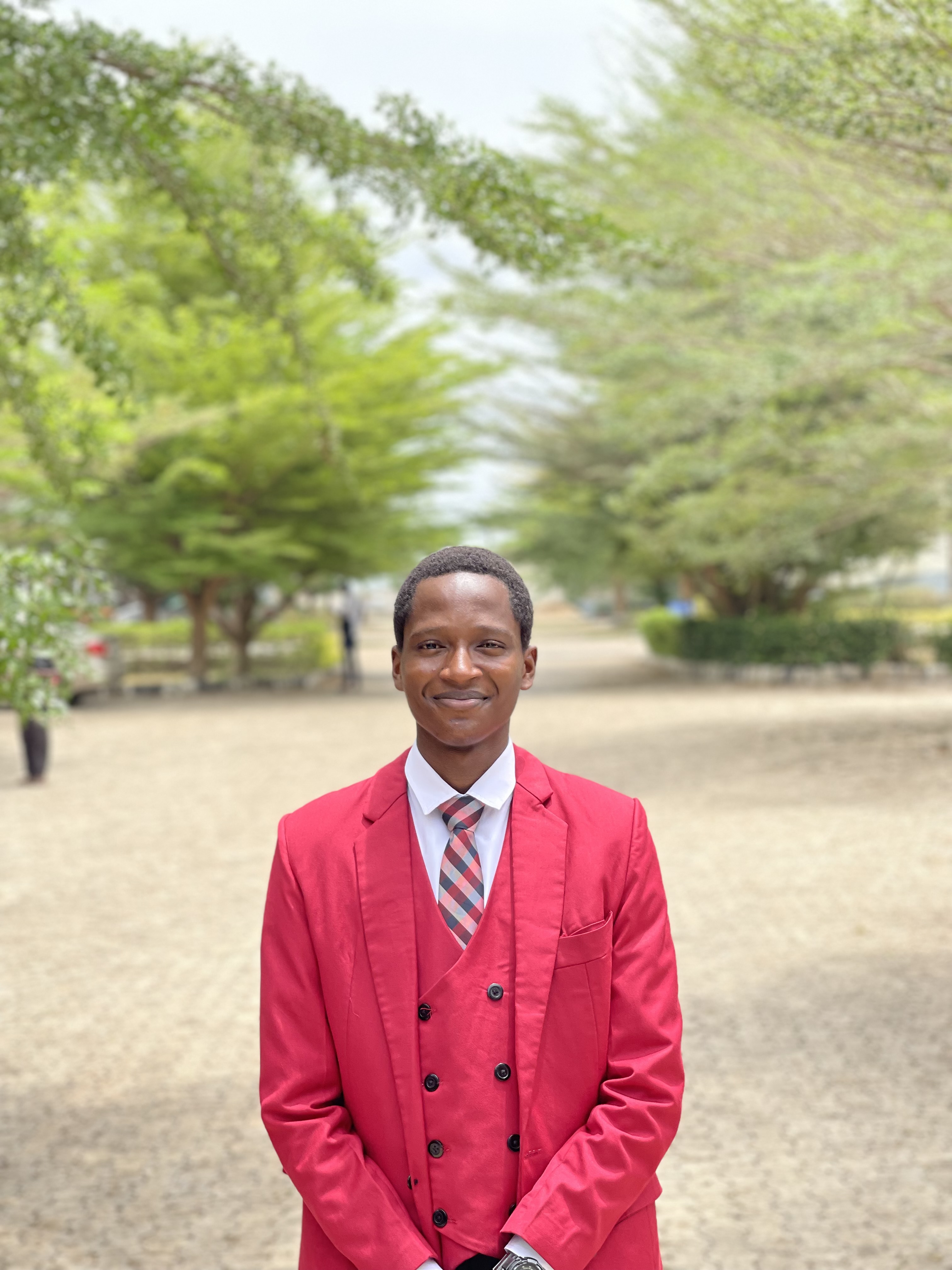 Abiola Oluwakunnumi